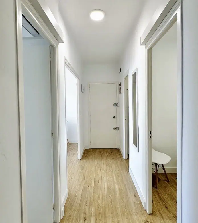 Pis modern amb vistes al mar i al port de Roses, 2 habitacions, gran terrassa, pàrquing, llicència turística!