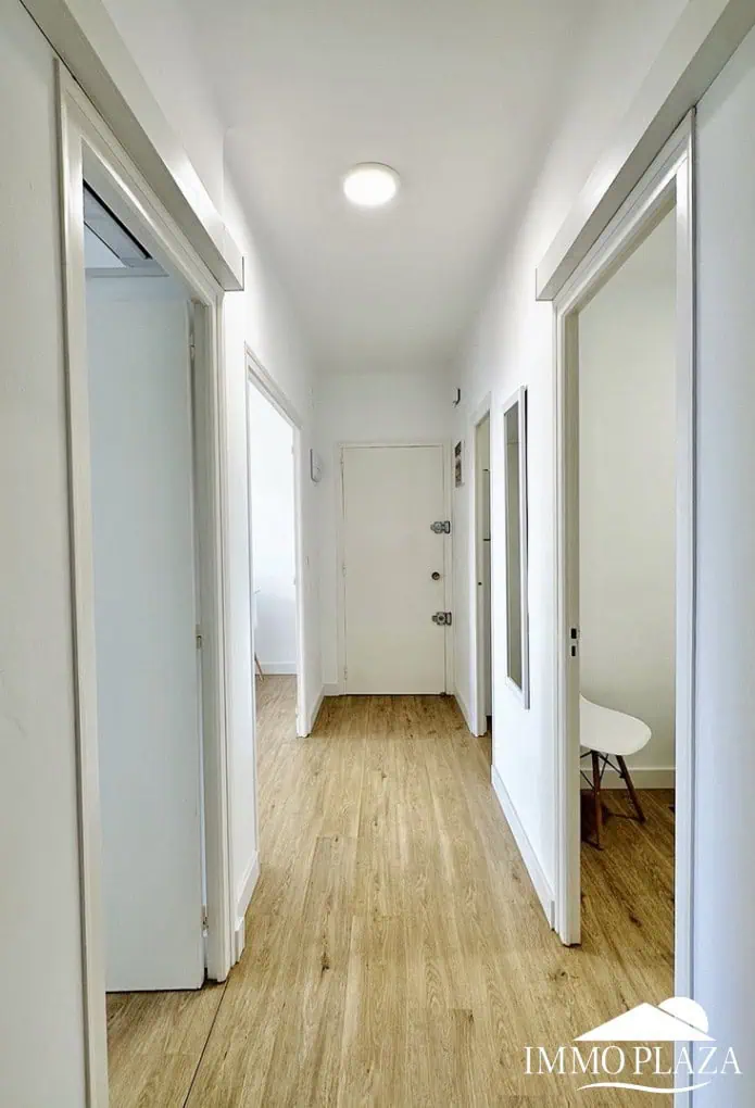 01022024162144_4334_IPA275 Appartement moderne avec vue sur la mer et le port de Roses, 2 chambres, grande terrasse, parking commun, licence touristique !