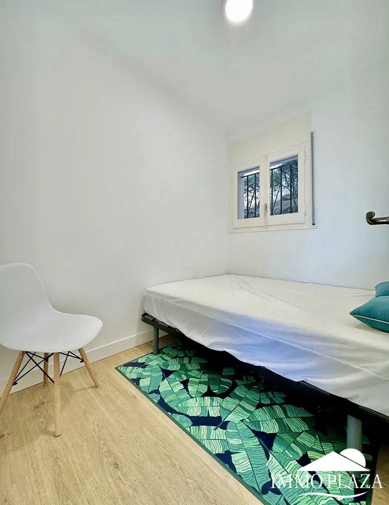 01022024162145_1219_IPA275 Appartement moderne avec vue sur la mer et le port de Roses, 2 chambres, grande terrasse, parking commun, licence touristique !