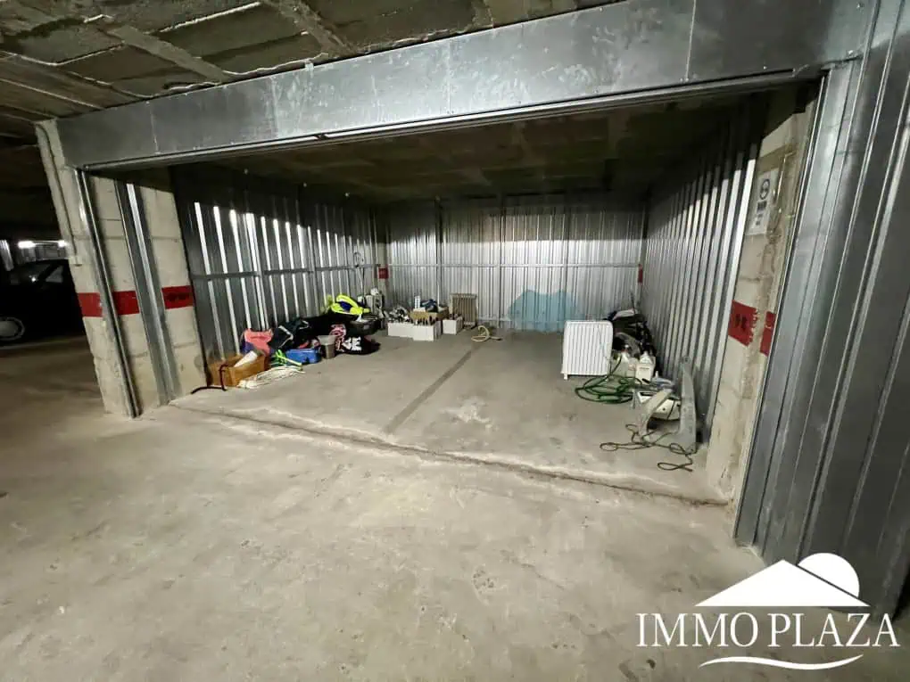 Double closed garage in underground parking, zone “La Muga”, 1st line – Empuriabrava