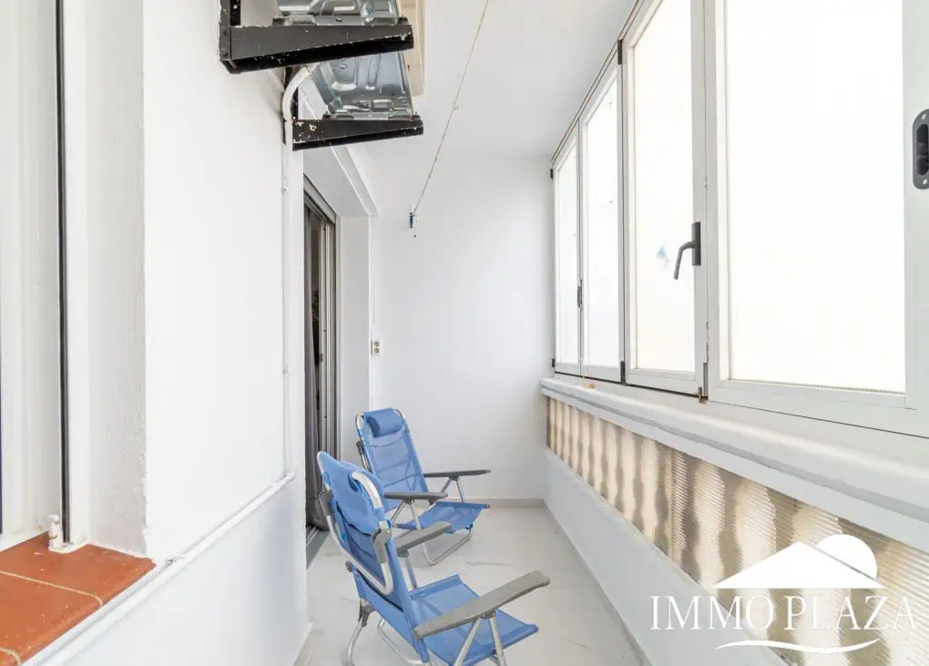 Pis modern i ampli, totalment reformat, a prop de comerços, 2 habitacions – Empuriabrava
