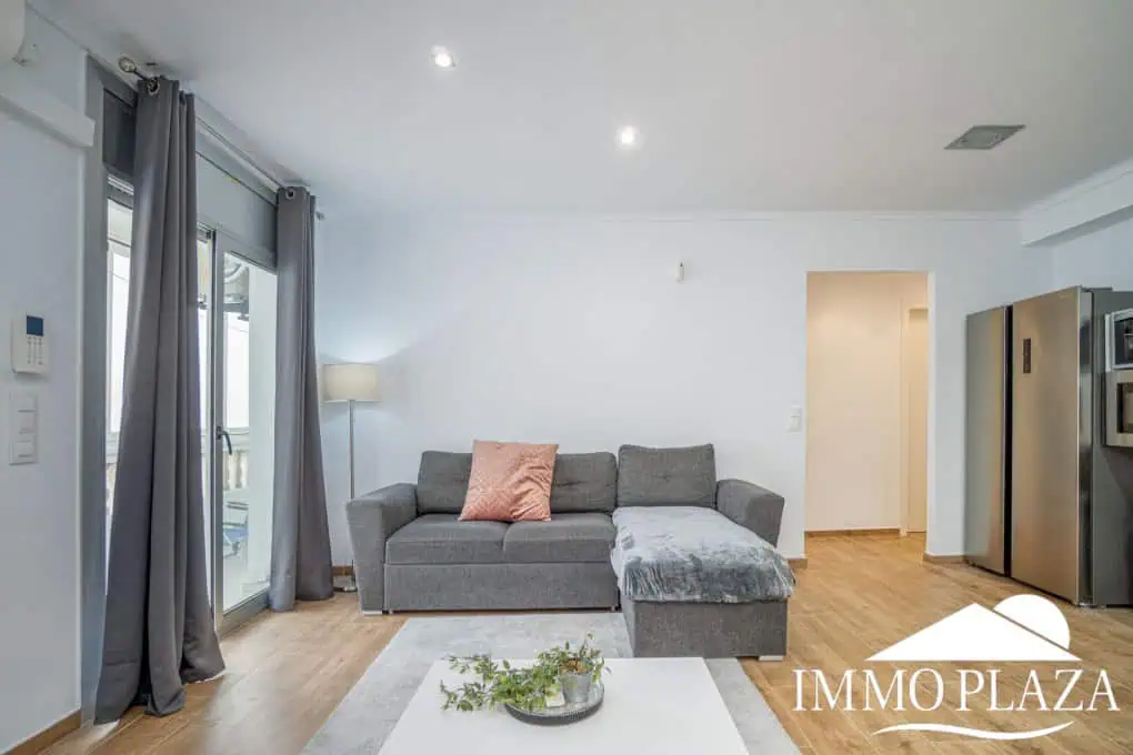 Pis modern i ampli, totalment reformat, a prop de comerços, 2 habitacions – Empuriabrava