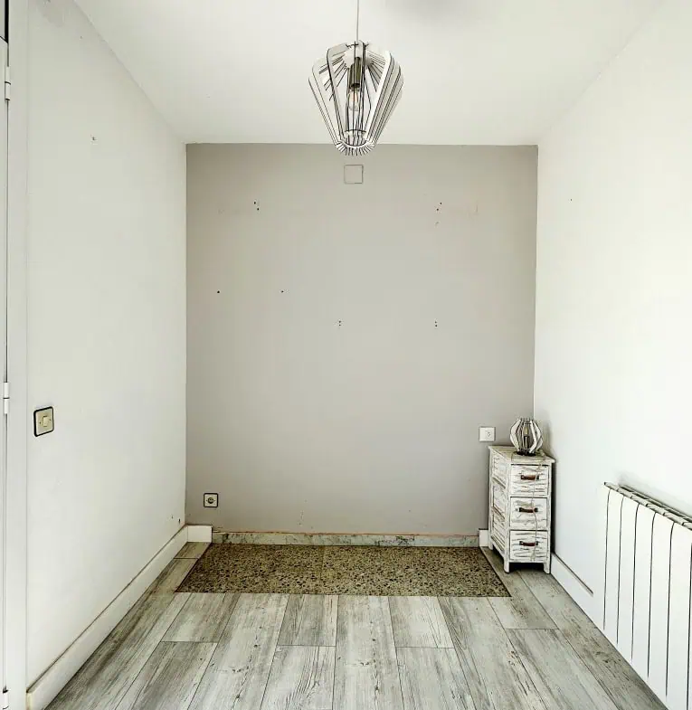Wunderschön renoviertes Haus mit 3 Schlafzimmern, 1 Garage und 1 Privatparkplatz, Gemeinschaftspool – Empuriabrava