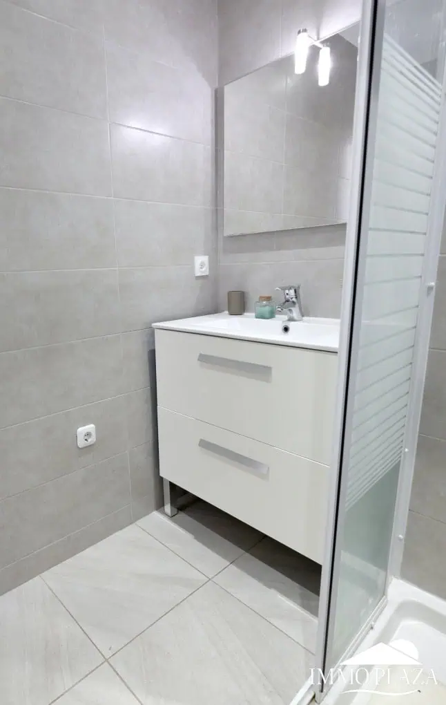 03112023154401_9969_IPA264 Luminoso apartamento, completamente reformado, 2 dormitorios dobles, en el centro de Empuriabrava – Costa Brava
