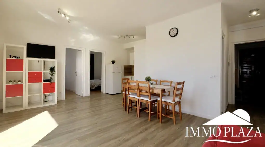 Apartament lluminós completament reformat de 2 habitacions al centre d’Empuriabrava – Costa Brava