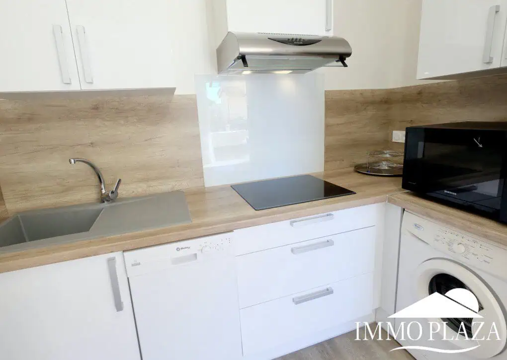 Apartament lluminós completament reformat de 2 habitacions al centre d’Empuriabrava – Costa Brava