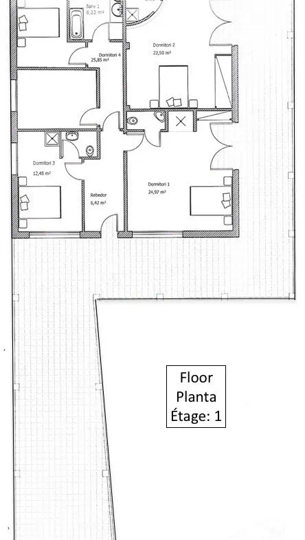 Large family villa on a plot of 3800m2, 7 bedrooms, 5 bathrooms, + outbuilding of 70m2, swimming pool. Costa Brava – Rosas