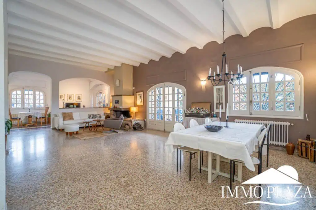 Charming Guesthouse B&B – Pensión; 7 bedrooms, 5 bathrooms, pool, land 3895m2 in the Bay of Roses