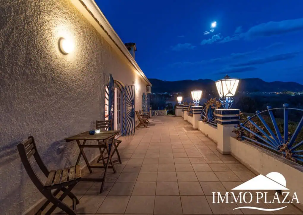 Charming Guesthouse B&B – Pensión; 7 bedrooms, 5 bathrooms, pool, land 3895m2 in the Bay of Roses