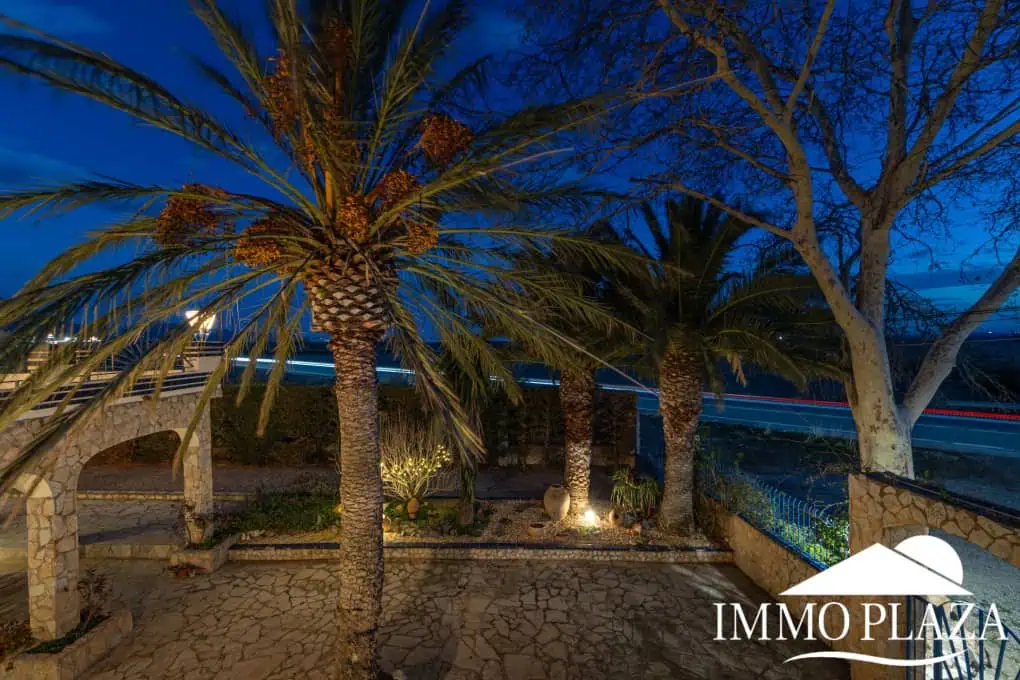 Charming Guesthouse B&B – Pensión; 7 bedrooms, 5 bathrooms, pool, land 3895m2 in the Bay of Roses