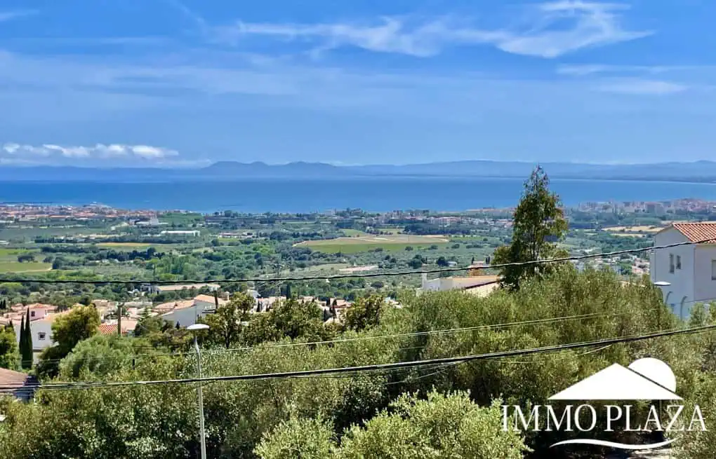 LARGE SEA VIEW PLOT FOR SALE – MAS FUMATS – ROSAS – COSTA BRAVA