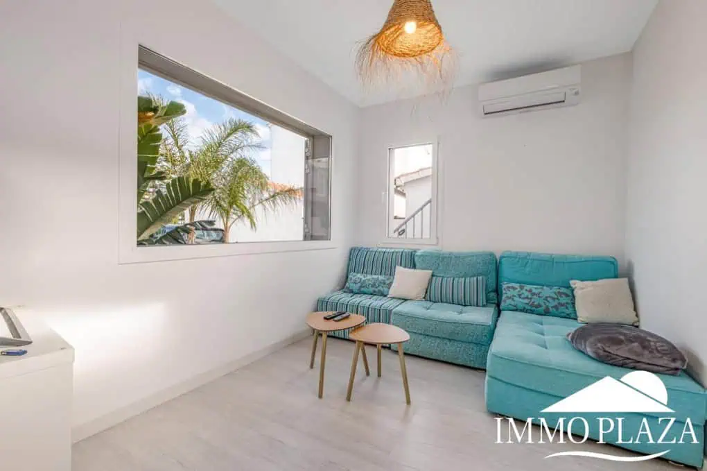 Prachtige gerenoveerde villa, dichtbij het strand en het centrum, met onafhankelijke studio, zwembad, garage