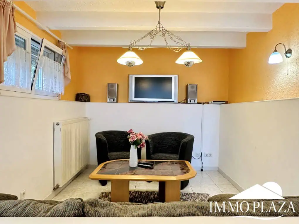 Wunderschöne Villa mit Meerblick + 1 unabhängiges Apartment + 1 Baugrundstück (502 m2), Garage und Privatparkplatz – Roses