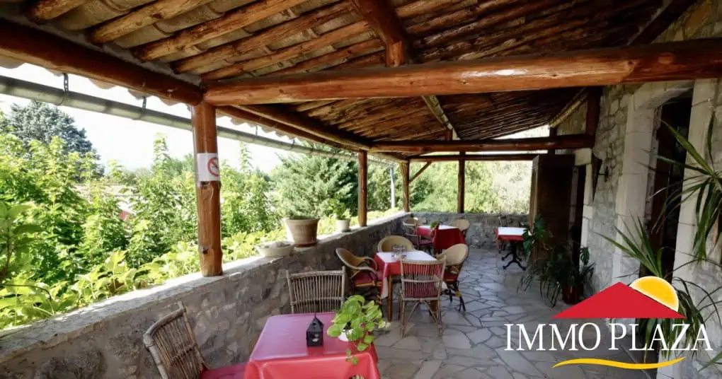 Beautiful original stone house, in activity B&B – Ardêche – France (Freehold)