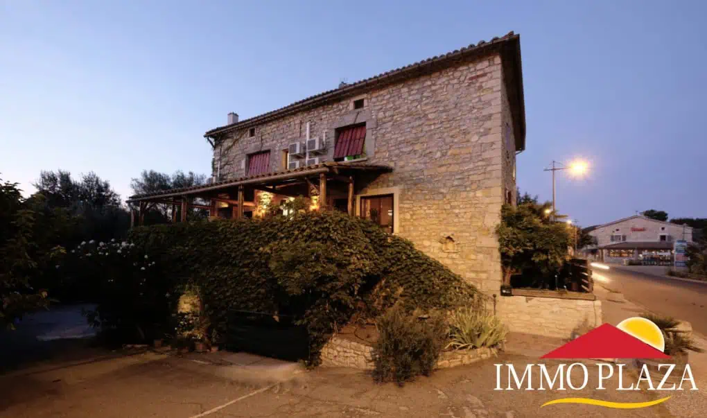 Beautiful original stone house, in activity B&B – Ardêche – France (Freehold)