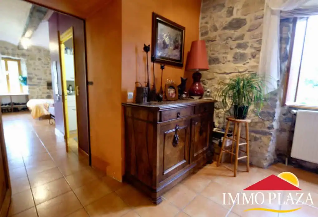 Beautiful original stone house, in activity B&B – Ardêche – France (Freehold)