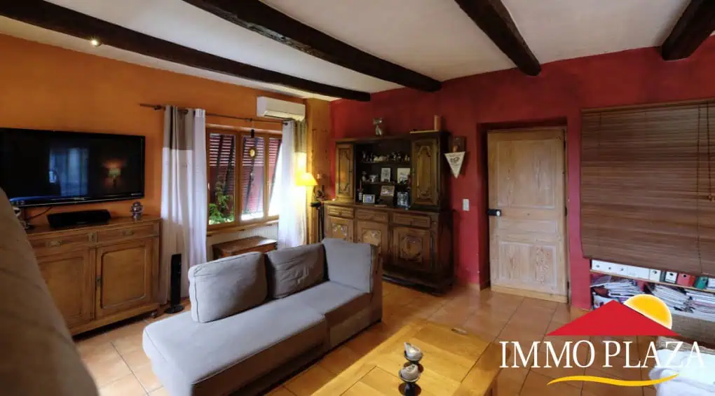 Beautiful original stone house, in activity B&B – Ardêche – France (Freehold)