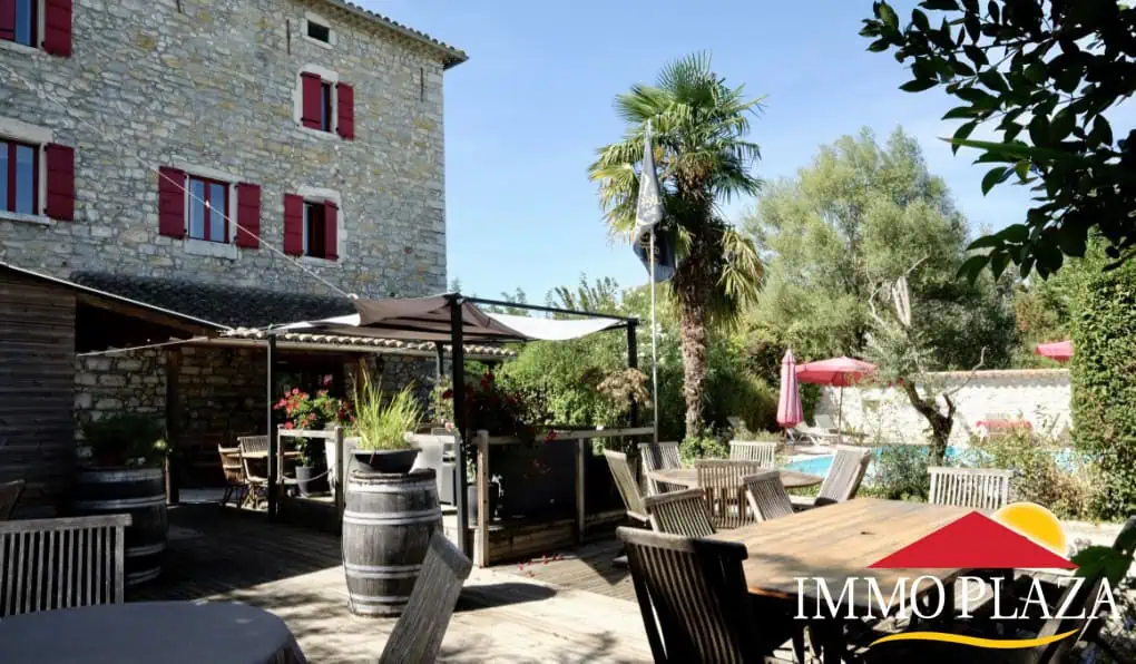 Beautiful original stone house, in activity B&B – Ardêche – France (Freehold)