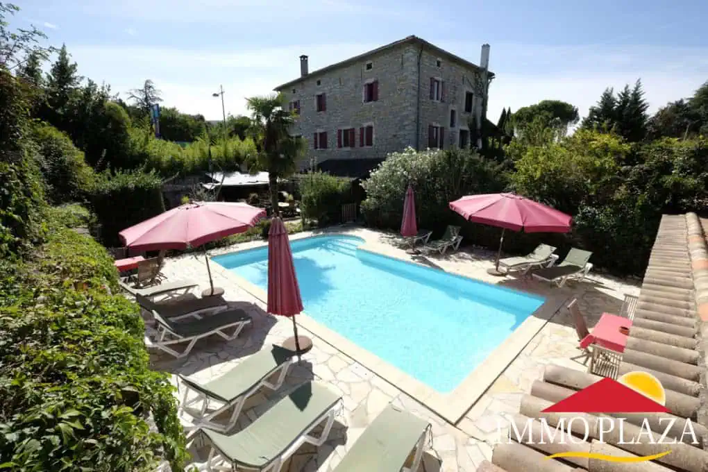 Beautiful original stone house, in activity B&B – Ardêche – France (Freehold)