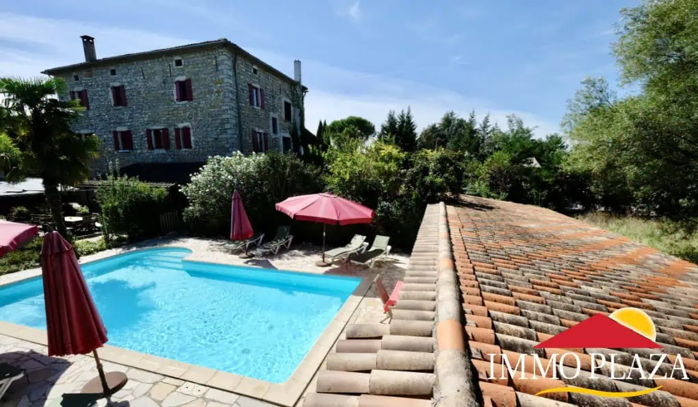 Beautiful original stone house, in activity B&B – Ardêche – France (Freehold)