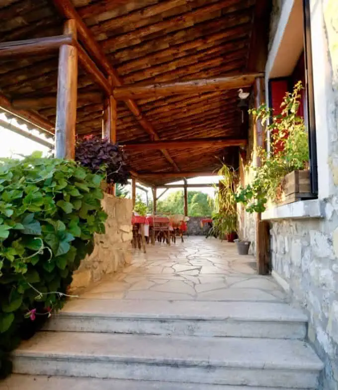 Beautiful original stone house, in activity B&B – Ardêche – France (Freehold)