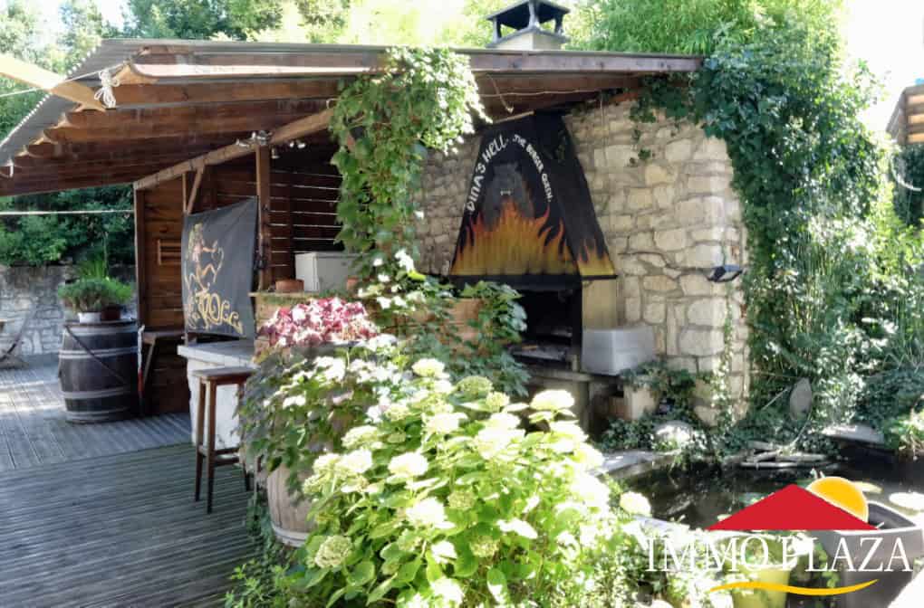 Beautiful original stone house, in activity B&B – Ardêche – France (Freehold)