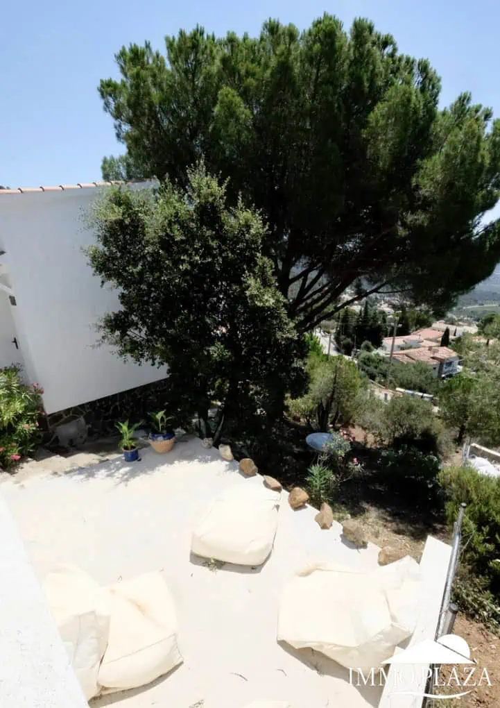09072024104319_2698_IPV135 Charming modern villa with sea views, quiet area; 3 bedrooms, 2 bathrooms, 2 parking, big storage; pool possible!
