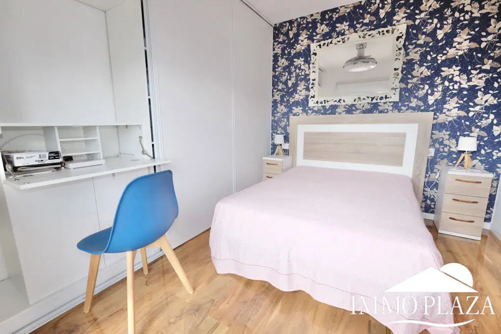 Bright apartment completely renovated “2020” located 2 minutes walk from the beach, south facing – 1 bedroom, 1 bathroom, 1 large terrace