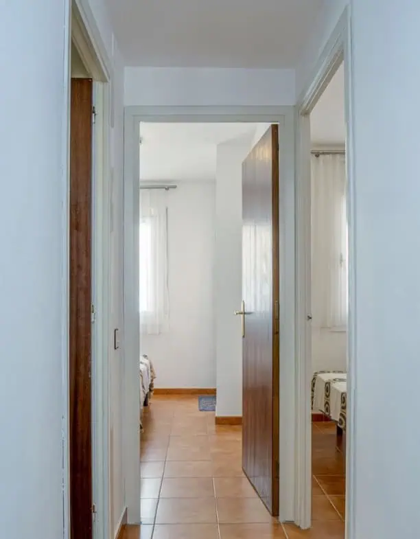 Magnífic piso, totalment reformat, 2a línia de mar, 2 habitacions, 1 bany, vistes a la piscina