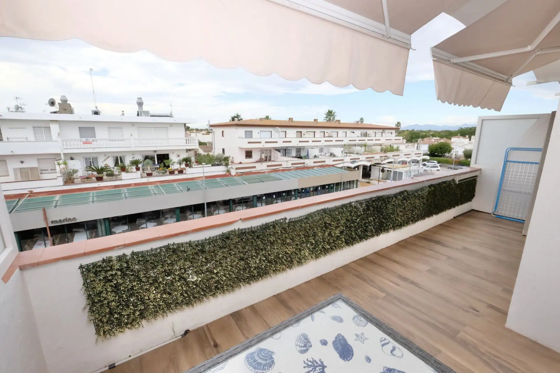 10102024151359_625 Bright apartment completely renovated “2020” located 2 minutes walk from the beach, south facing – 1 bedroom, 1 bathroom, 1 large terrace
