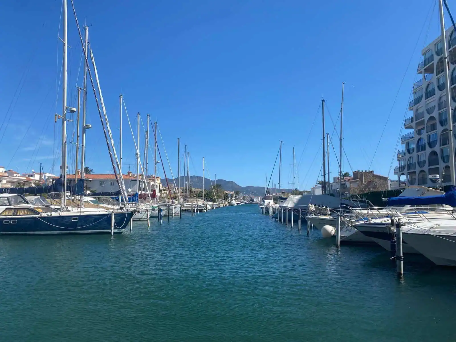 13042024112934_609 Ligplaats voor motorboot 11 x 3,50 mtr te koop Port Bahia Empuriabrava Costa Brava