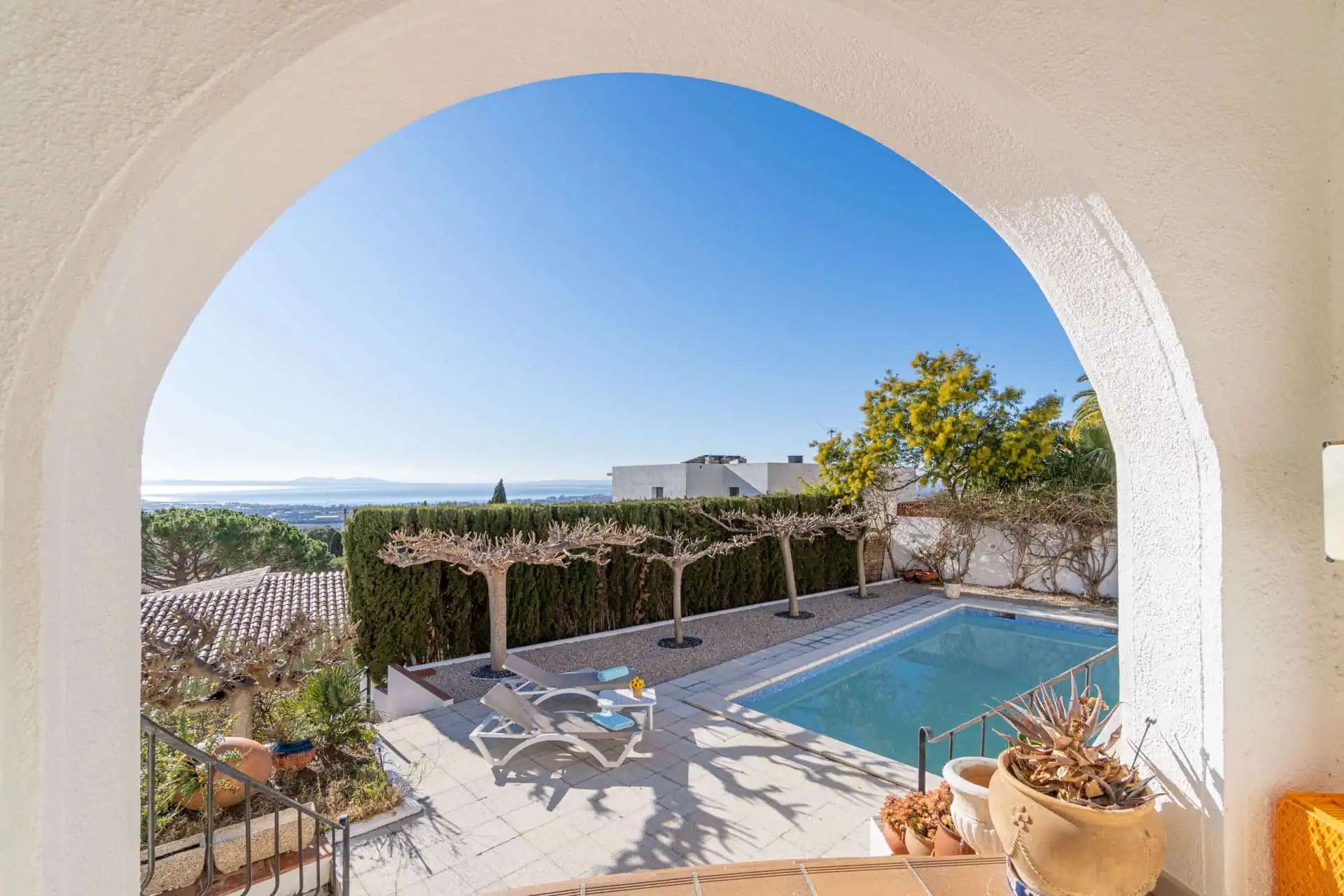 15052025162215_385 Beautiful villa with fantastic sea views, 4 bedrooms, 3 bathrooms, swimming pool, sauna and a spacious garage – Roses