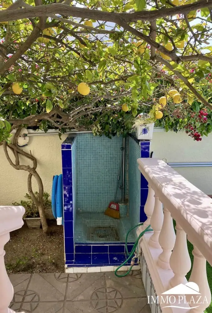 1604202494316_2468_IPV133 Villa résidentielle typique d’Empuriabrava à 2 pas de la plage et du centre, 4 chs, 2 sdb, piscine, garage et parking privé – Empuriabrava