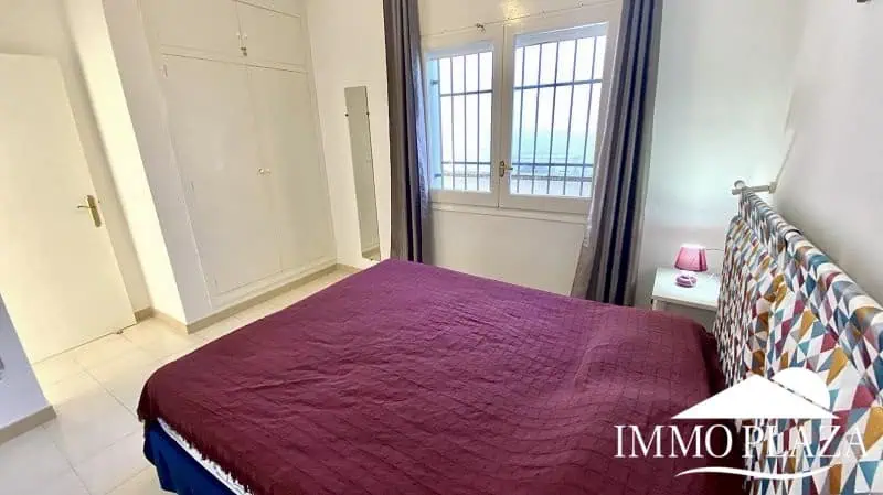 Typisch Spaans huis met 2 onafhankelijke appartementen – zwembad – garage – Empuriabrava