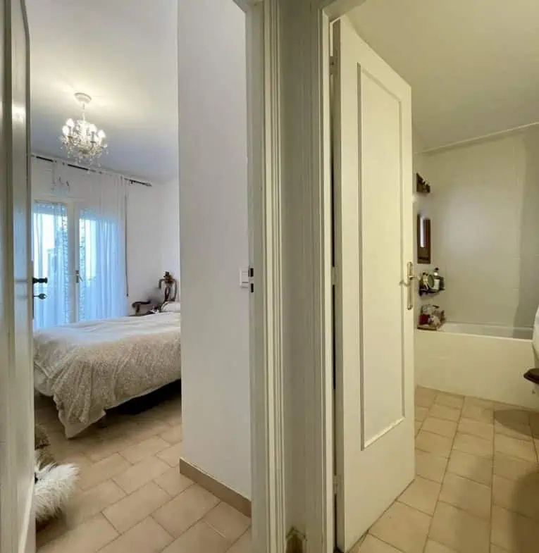 Prachtig gelijkvloers appartement van 50m2 met privé parkeerplaats – 200m van het strand van Empuriabrava