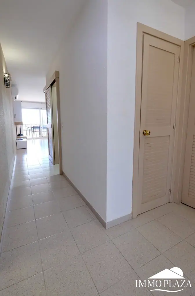 19062024114216_5438_IPA290 Amplio piso moderno, vista a 2 puertos y al mar; 2 dormitorios, 2 baños, terraza: 15m2, parking + almacenamiento privado