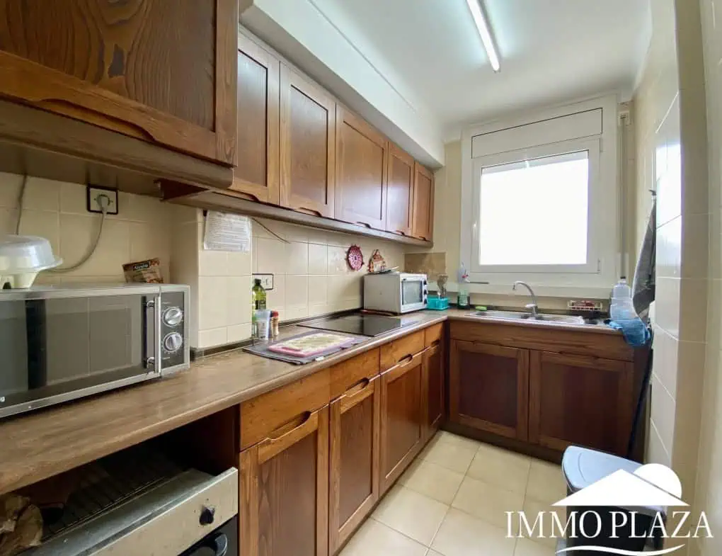 Appartement lumineux avec vue sur le port principal à 3min à pied de la mer et des commerces, 2 chambres, 1 sdb, 1 terrasse  – Empuriabrava