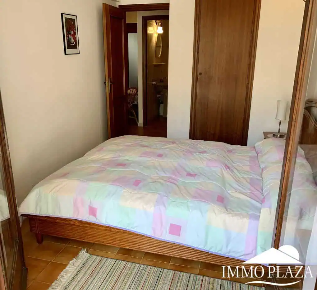 25052023105527_1532_IPA267 Spacious and bright crossing apartment (96m2) overlooking the canal with 2 terraces.