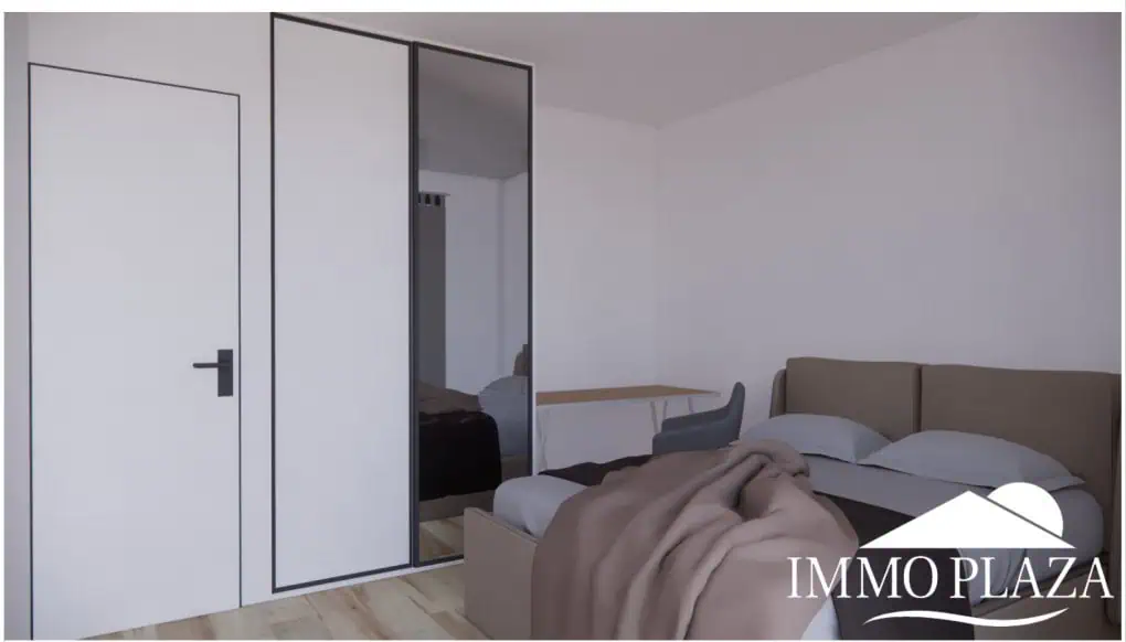 Land to build 2 houses near the beach (max. construction area 323m2) – House with 2 apartments to renovate near the beach