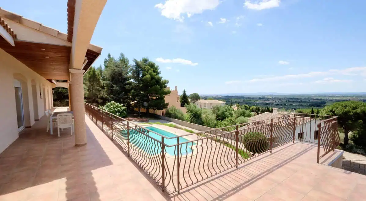 28072021102309_494 Fantastic family villa (487m2) with views over the bay of Rosas – 7 bedrooms – garage – pool – Els Olivars, Pau