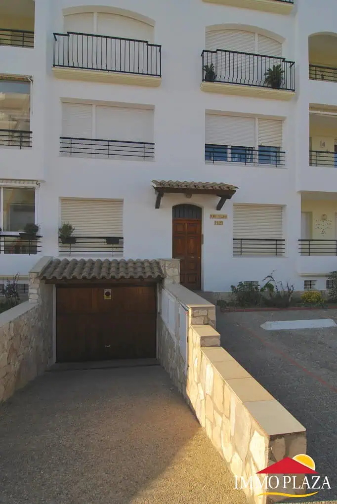 30112015121054_7021_IPM22 Boatmooring 20 x 6.5 mtr for sale with double parking and private storage in the Marina Empuriabrava – Costa Brava