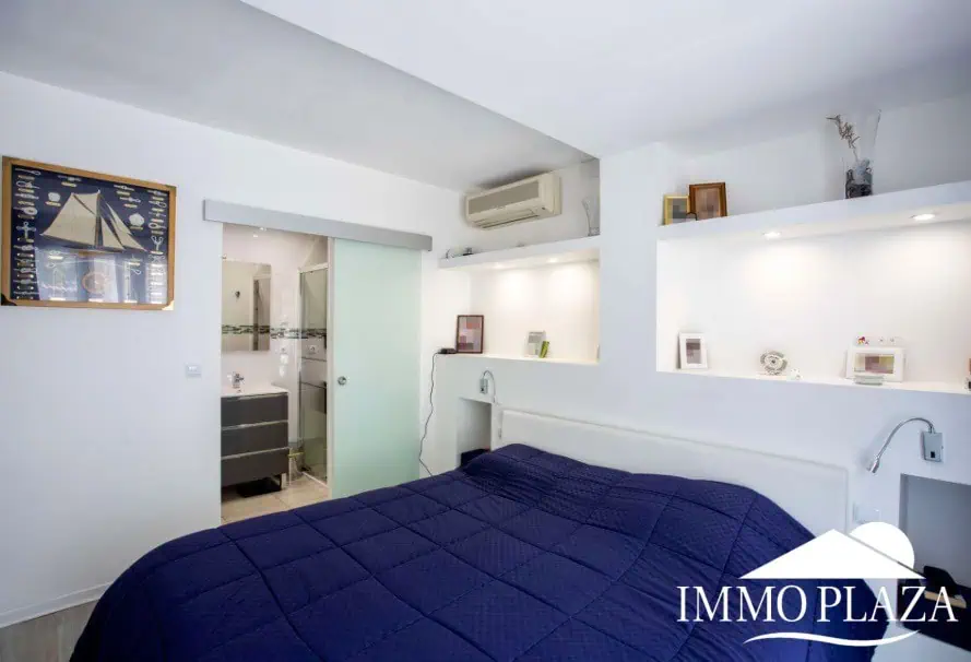 Mooie gerenoveerde gelijkvloerse villa – 3 slaapkamers – 2 badkamers – garage – Empuriabrava