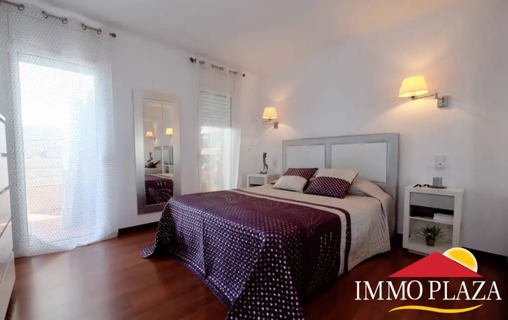 Beautiful and spacious apartment near the beach – 2 bedrooms – 45m2 terrace – Center of Empuriabrava, Costa Brava