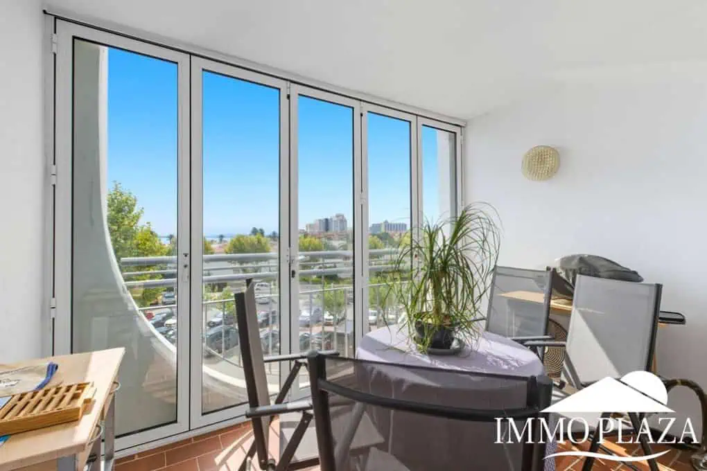Spacious apartment with sea and canal views, 2 terraces and 2nd line of sea Empuriabrava – Costa Brava