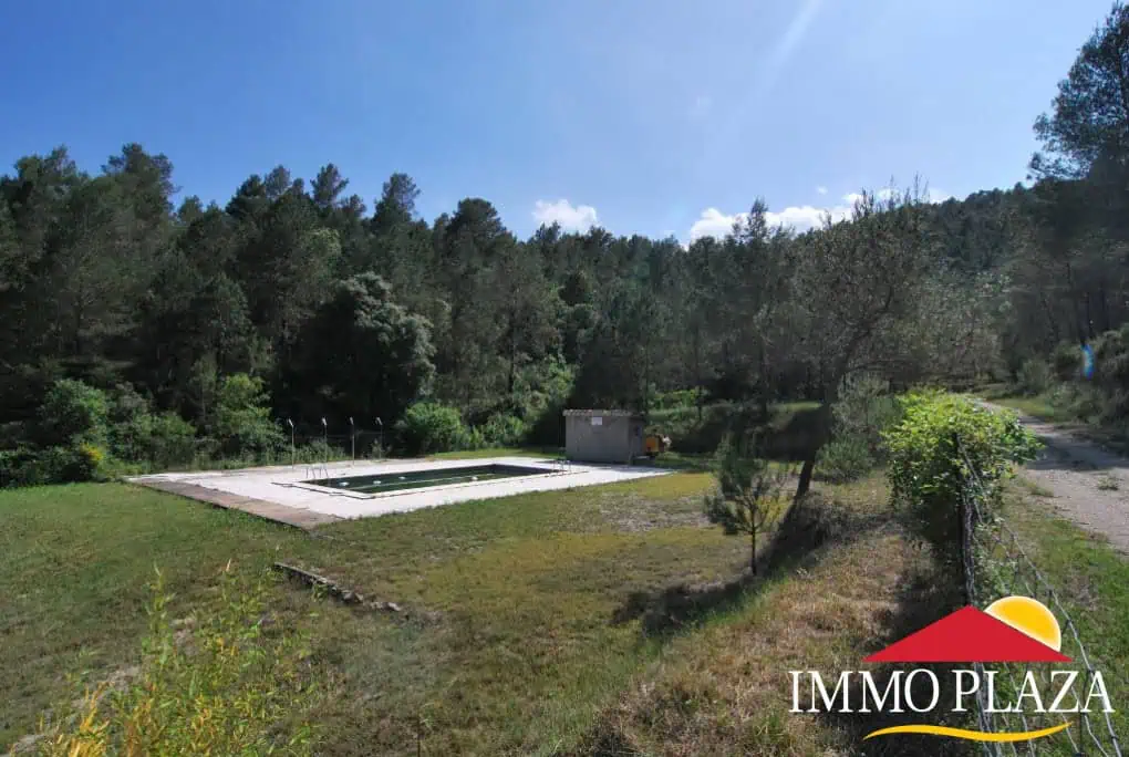 Idyllic valley with ruin, three wells and swimming pool, ideal for camping – Sant Llorenc de la Muga – photo 6