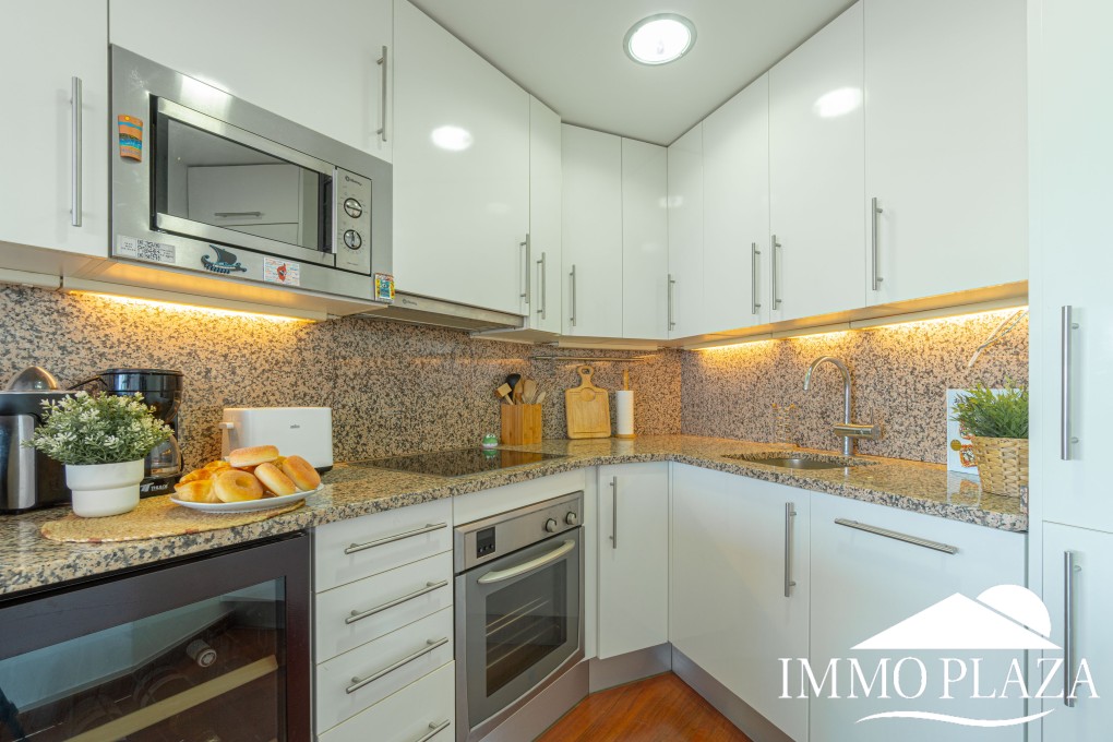 Sea view corner apartment (170m2) next to the beach, in the center of Empuriabrava. TOURIST LICENCE. 2 bedrooms, 60m2 terraces! – photo 27