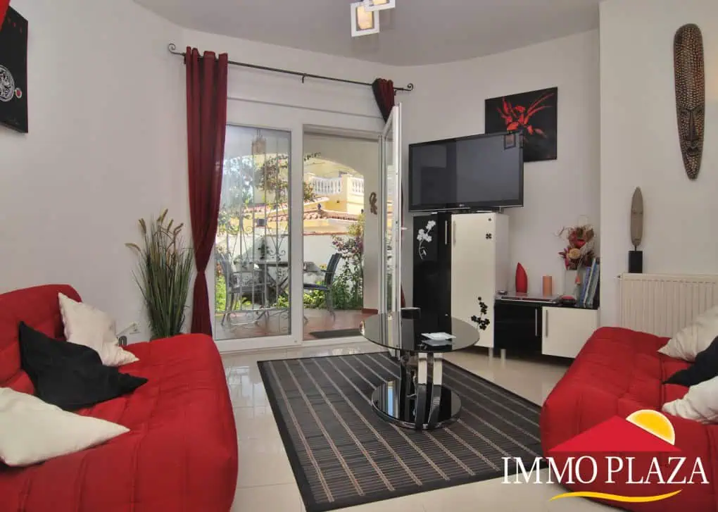 Beautiful renovated house with 3 bedrooms, a solarium and possibility of a swimming pool in Empuriabrava – Catalonia – Spain – photo 3