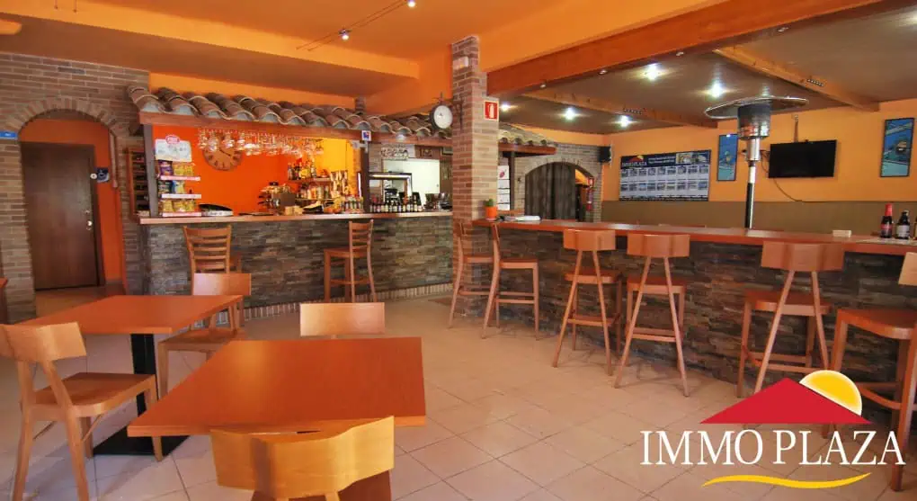 Leasehold: Restaurant – Bar 50 meters from the beach of Santa Margarida – Roses Bay – Spain – photo 3