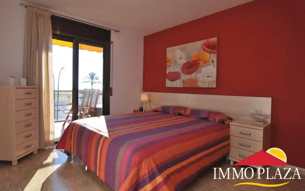 First line apartment, fully furnished and modernly equipped. Rosas Bay – Empuriabrava – photo 6