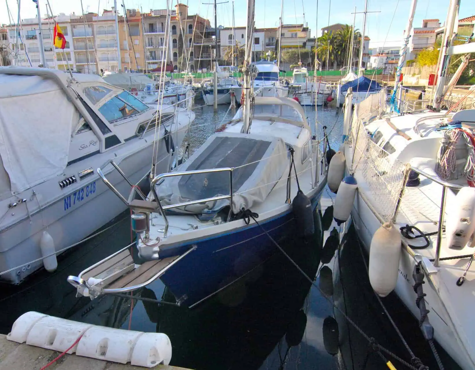 0202201695712_172 Mooring / berth 11,5 X 3,50M for sale for: sailboat or motor boat in Ampuriabrava – Costa Brava – Spain